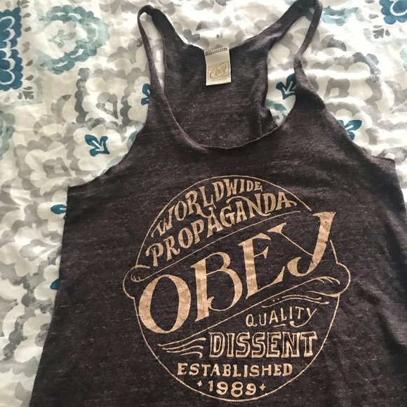 Obey tank - Picture 1 of 2